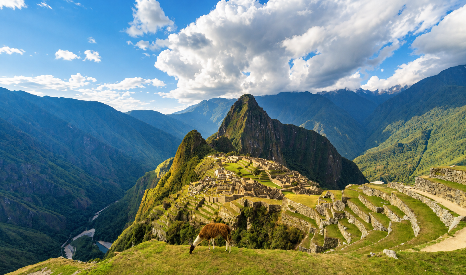 Machu Picchu entre las montañas de los Andes
